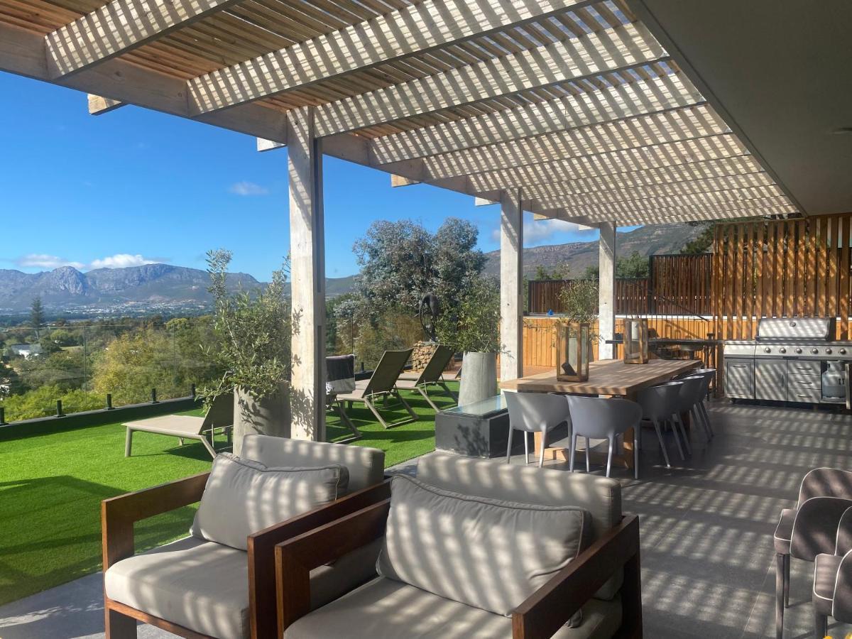 Apartment Constantia View Operational During Loadshedding