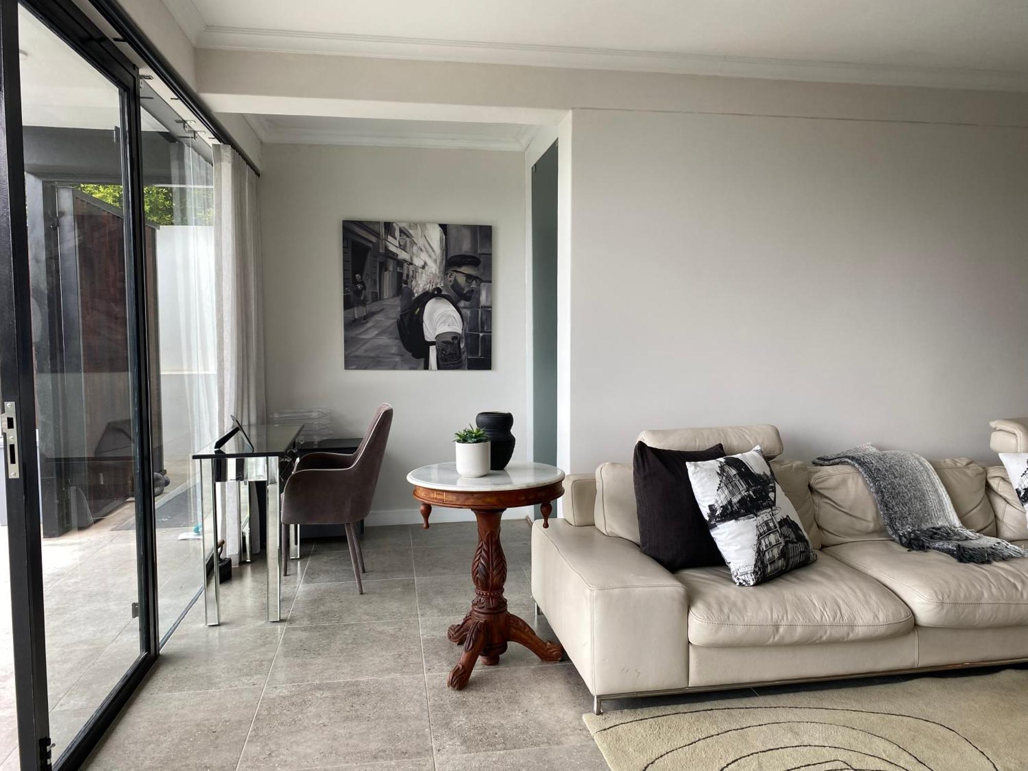 Constantia View Operational During Loadshedding Apartment *