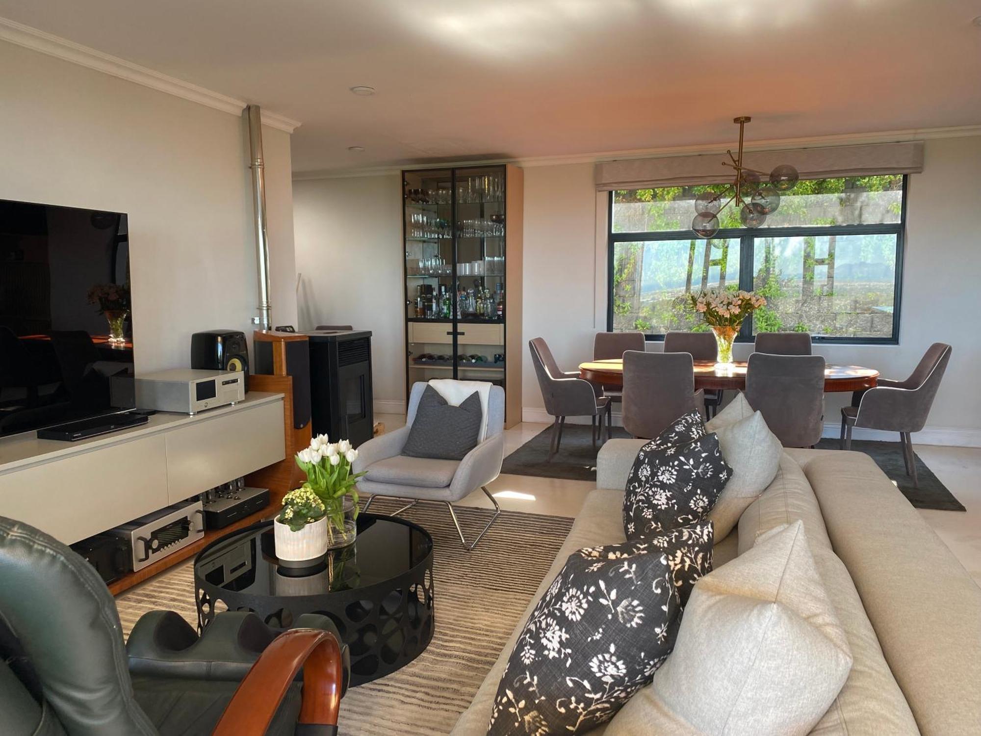 Apartment Constantia View Operational During Loadshedding