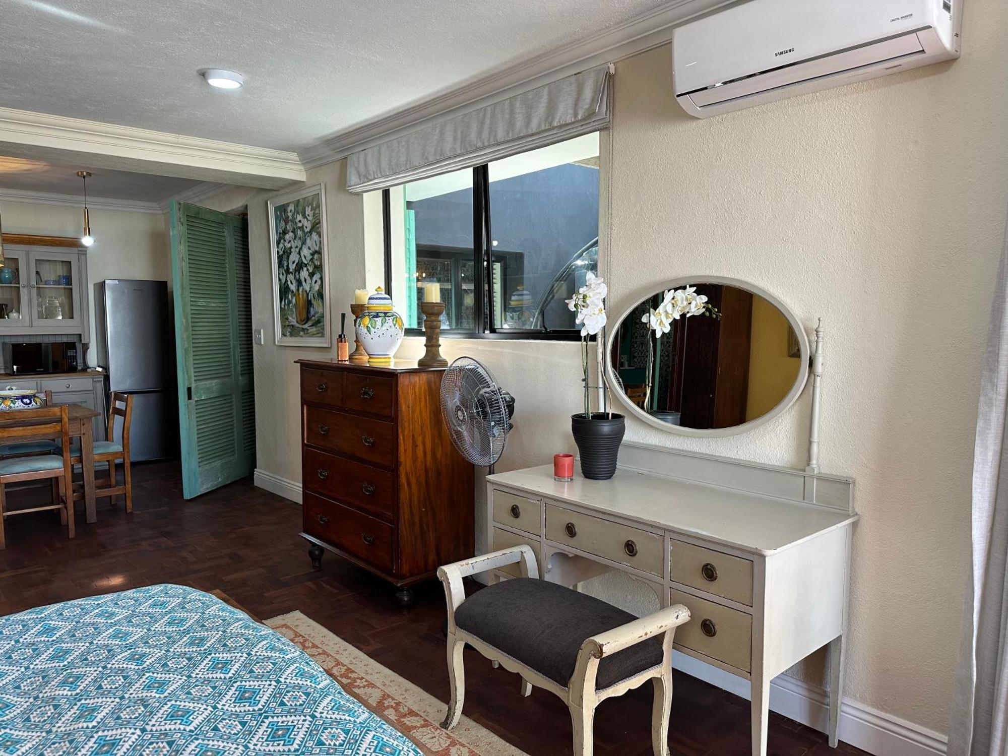 Apartment Constantia View Operational During Loadshedding *