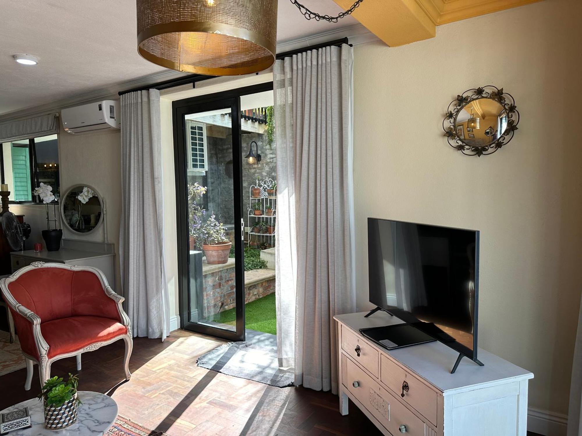 Apartment Constantia View Operational During Loadshedding *